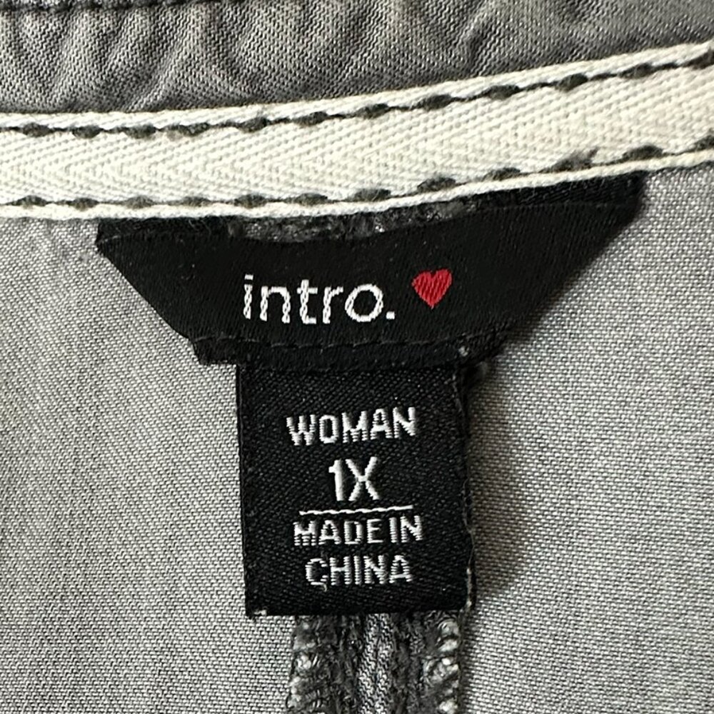 Snaps Collared Gray Comfy Blouse Decorative stitching Intro size 1X - Picture 10 of 11